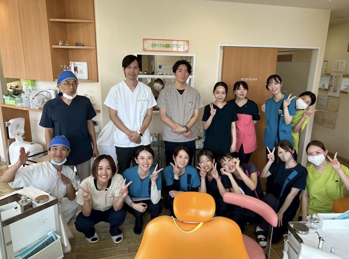 スタッフ集合写真